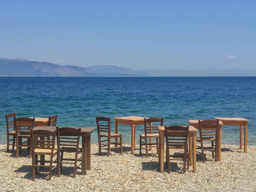Still not high season . . . . . (en Selianítika, Greece)